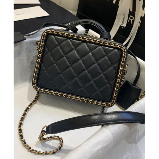 Spring Popular Black Quilted Leather CC Logo Signature Link Chain Trimming - Fake Chanel Top Handle Vanity Bag