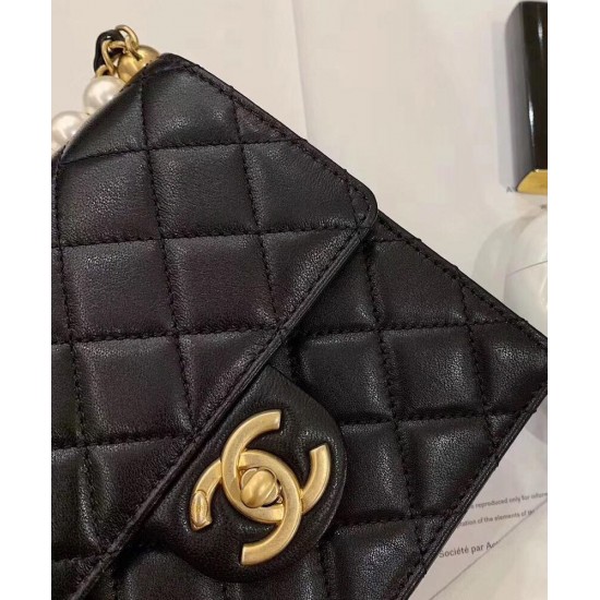 Fashion Black Quilted Leather Top White Pearl Detail CC Logo Turn Lock - Replica Chanel Chain Strap Ladies Flap Bag