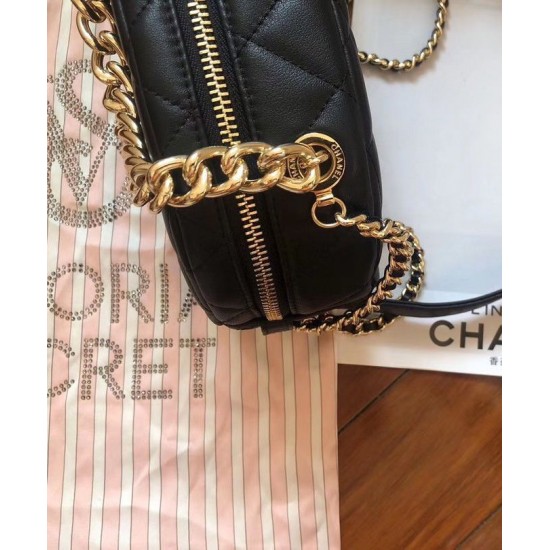 Latest Brass Studs Style CC Pattern Golden Chain Handle Shoulder Strap - Faux Chanel Black Quilted Leather Camera Case