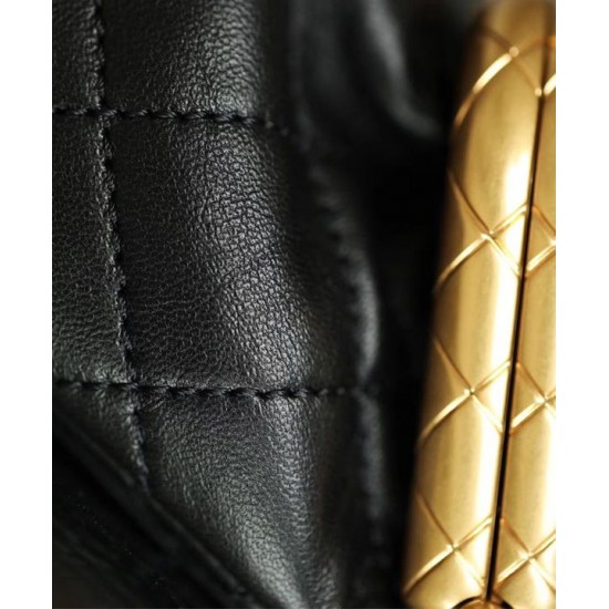 Latest Golden Flap Trimming CC Kiss-lock Chain Top Handle - Fake Chanel Female Black Quilted Leather Small Bag