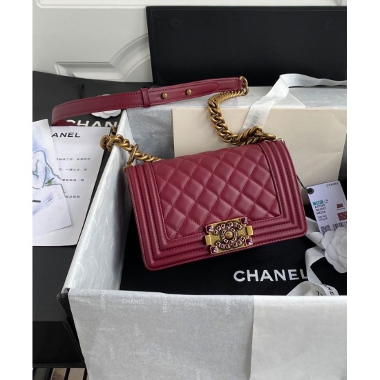 Spring Hot Selling Brass Hardware Women's Small Burgundy Quilted Leather Boy Bag - Imitated Chanel Mauve Flap Crossbody Bag