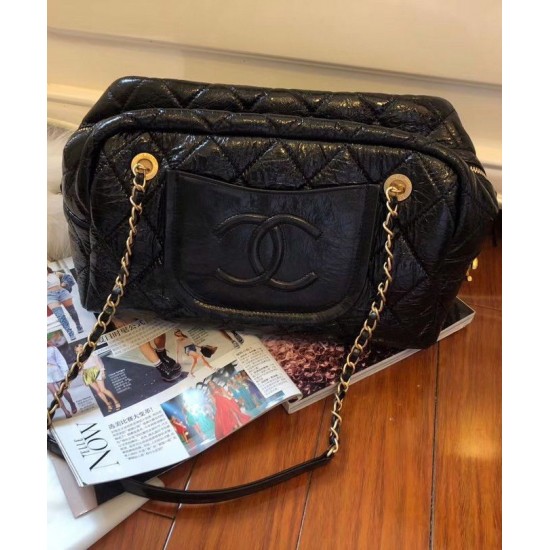 Replica Chanel CC Logo Pattern Chain Long Handle Black Shiny Crumpled Calfskin Leather Zipper Low Price Bowling Bag For Ladies