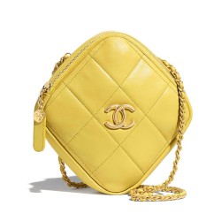 Latest Chanel Diamond Style Wrap Around Zipper Front CC Logo Signature Women's Small Yellow Leather Bag UK