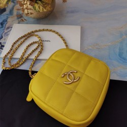 Latest Chanel Diamond Style Wrap Around Zipper Front CC Logo Signature Women's Small Yellow Leather Bag UK