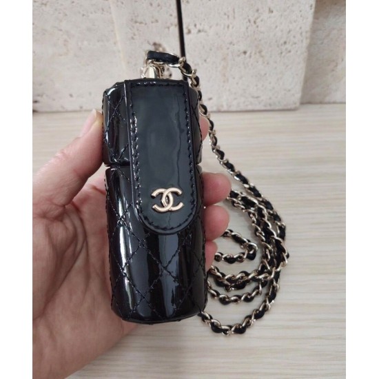 2022 Fashion Black Patent Calfskin Leather Diamond-type Lattice Goden CC Logo Snap Button Closure - Imitated Chanel Women's Lipstick Case