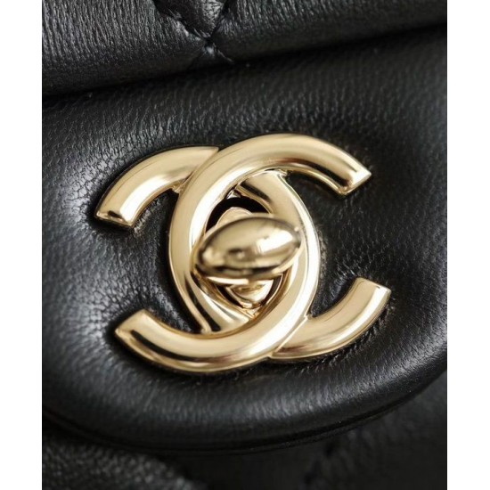 Replica Chanel Black Quilted Lambskin Leather White Pearl Beads Decoration CC Logo Lock Women's Small Flap Bag