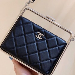 2022 New Chanel Silver Frame Kiss-lock Black Quilted Leather Crossbody Bag Women's Square Clutch Bag