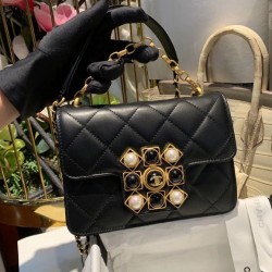 Faux Chanel Beautiful White Pearl Black Onyx Square Brass Buckle Women's Chain Strap Black Quilted Leather Flap Bag 17CM