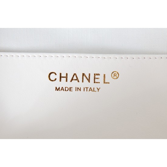 Chanel Mini Heart Bag White For Women 7in/18cm AS3191 B07958 10601