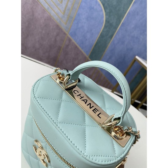 Chanel Vanity Case Gold Hardware Light Green For Women, Women’s Handbags, Shoulder Bags 9.4in/24cm 