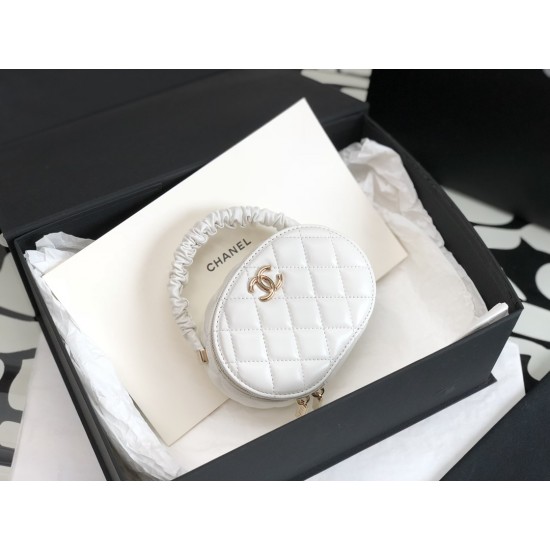 Chanel Vanity Case Shiny Gold White Bag For Women 9.5cm/3.7in