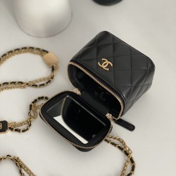 Chanel Small Vanity With Chain Black For Women, Women’s Bags 4.3in/11cm