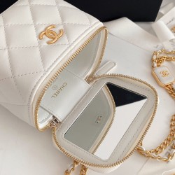 Chanel Small Vanity With Chain White For Women, Women’s Bags 4.3in/11cm