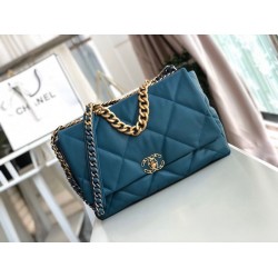 Chanel 19 Maxi Handbag Teal For Women, Women’s Bags, Shoulder And Crossbody Bags 14in/36cm AS1162