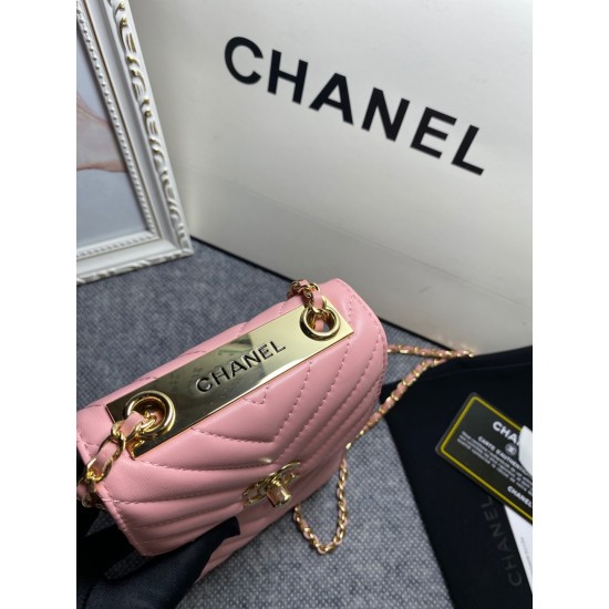 Chanel Chevron Trendy Cc Phone Pink Bag For Women 18cm/7in