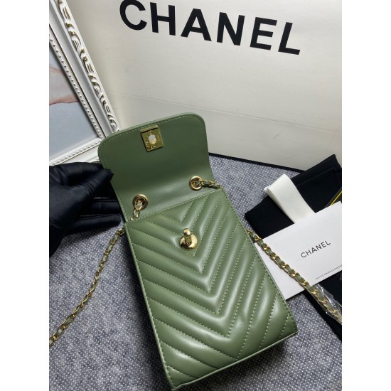 Chanel Chevron Trendy Cc Phone Olive Bag For Women 18cm/7in