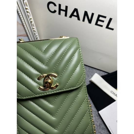 Chanel Chevron Trendy Cc Phone Olive Bag For Women 18cm/7in