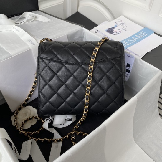 Chanel Small Floor Pack Black For Women, Women’s Bags 7.6in/19.5cm