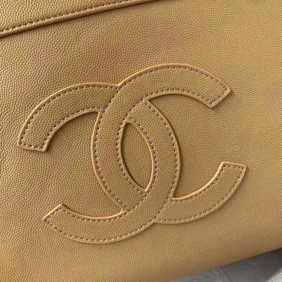 Chanel Vintage CC Open Tote Caviar East West Beige For Women, Women’s Bags 14.5in/36.9cm