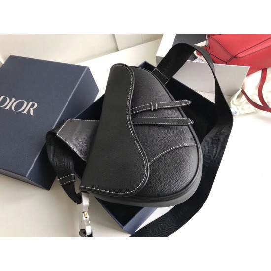 Dior Men's Saddle Belt Bag In Black Grained Calfskin