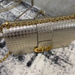 Dior 30 Montaigne Chain Bag In Metallic Gold Calfskin