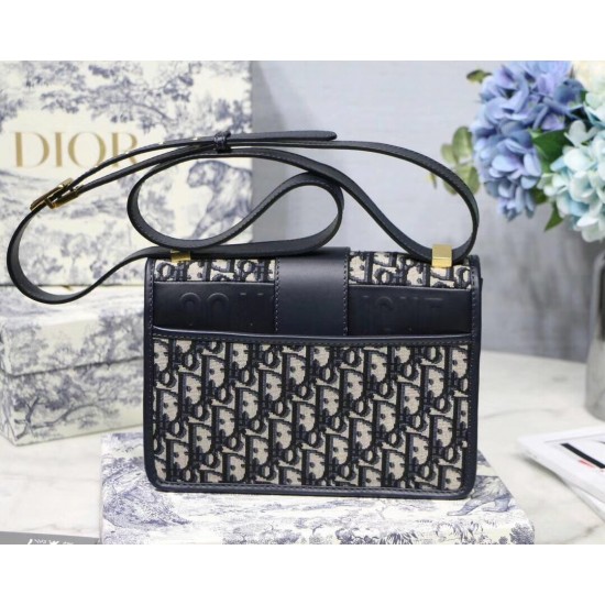 Dior 30 Montaigne Bag In Blue Oblique Jacquard Canvas