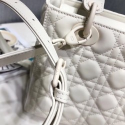 Dior Medium Lady Dior Bag In White Ultra Matte Calfskin