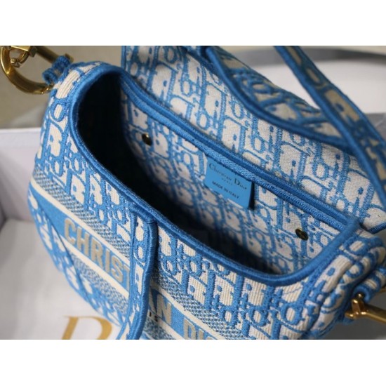 Dior Saddle Bag In Cornflower Blue Dior Oblique Embroidery