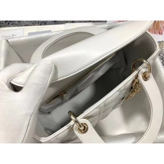 Dior Medium Lady Dior Bag In White Cannage Lambskin