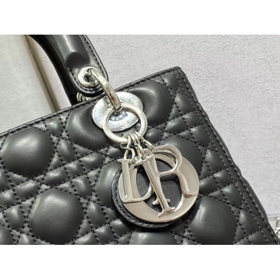 Dior Medium Lady Dior Bag In Noir Cannage Lambskin