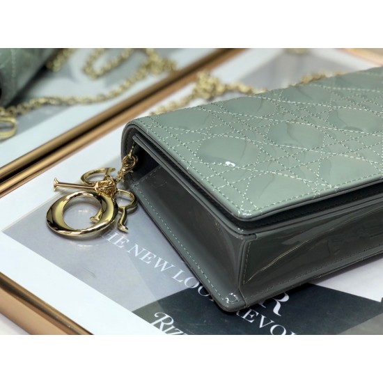 Dior Lady Dior Clutch With Chain In Grey Patent Leather