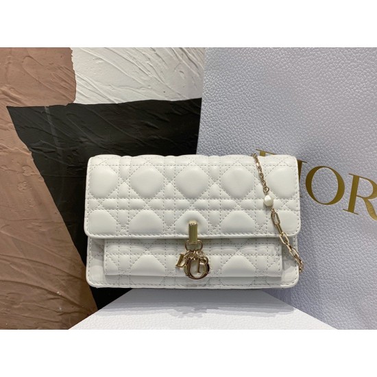 Dior Lady Dior Chain Pouch In White Cannage Lambskin