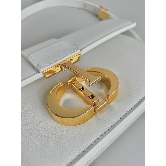 Dior 30 Montaigne East-West Bag with Chain in White Calfskin