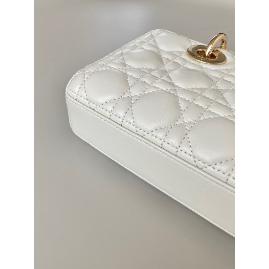 Dior Lady D-Joy Small Bag In White Cannage Lambskin