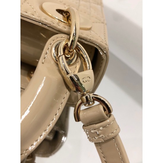 Dior Lady Dior Mini Chain Bag with Chain in Aesthetic Beige Patent Calfskin