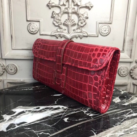 Hermes Jige Elan 29 Clutch In Dark Red Crocodile Leather