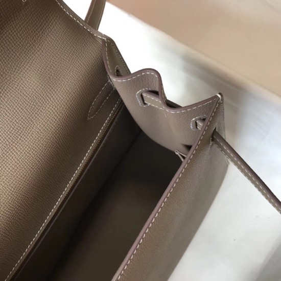 Hermes Kelly 28cm Sellier Bag In Taupe Epsom Leather