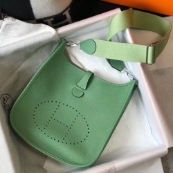 Hermes Evelyne III 29 PM Bag In Vert Criquet Clemence Leather