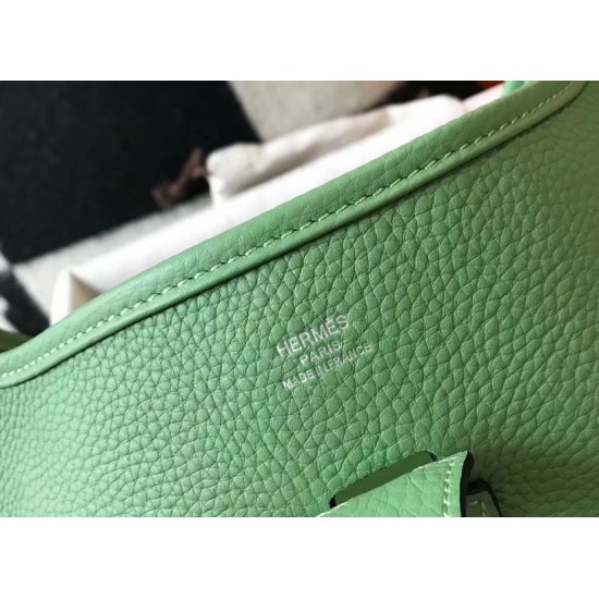 Hermes Evelyne III 29 PM Bag In Vert Criquet Clemence Leather