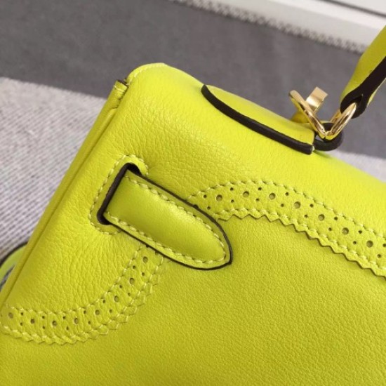 Hermes Kelly Ghillies 28cm In Yellow Swift Leather