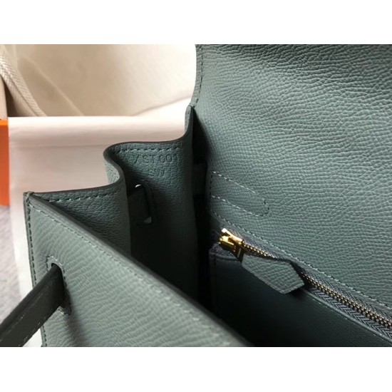 Hermes Kelly 28cm Sellier Bag In Vert Amande Epsom Leather