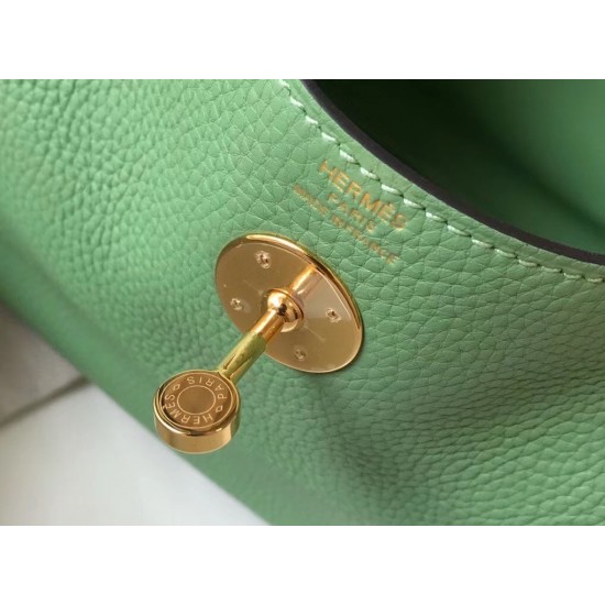 Hermes Lindy 26cm Bag In Vert Criquet Clemence With GHW