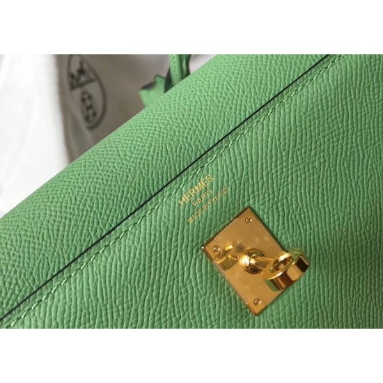 Hermes Kelly 28cm Sellier Bag In Vert Criquet Epsom Leather