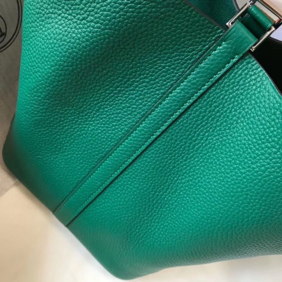 Hermes Picotin Lock 22 Bag In Vert Vertigo Clemence Leather