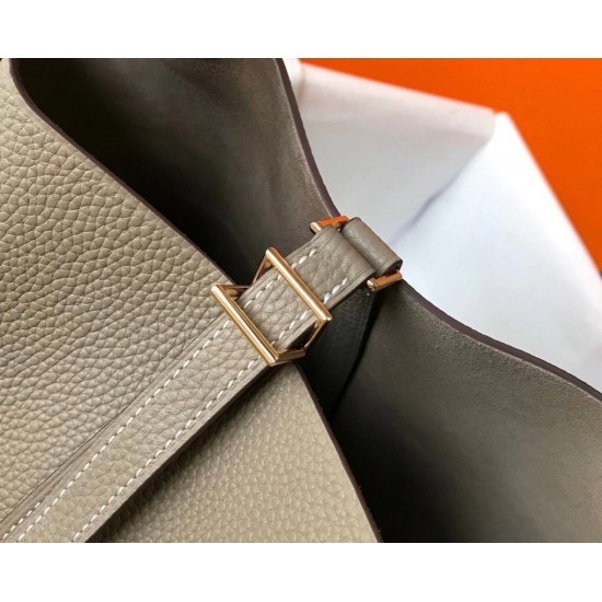 Hermes Picotin Lock 22 Bag In Tourterelle Clemence Leather