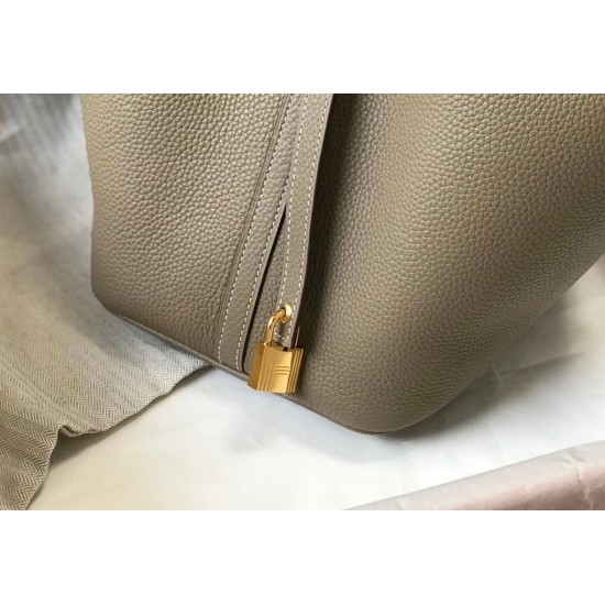 Hermes Picotin Lock 22 Bag In Tourterelle Clemence Leather