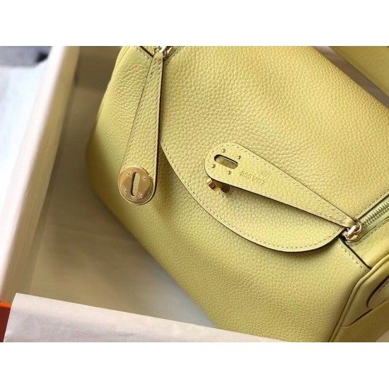 Hermes Lindy 26cm Bag In Jaune Poussin Clemence With GHW