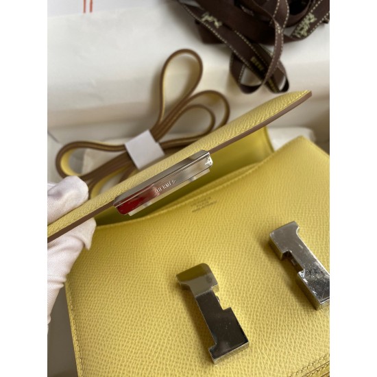 Hermes Constance 18 Handmade Bag In Jaune Poussin Epsom Calfskin