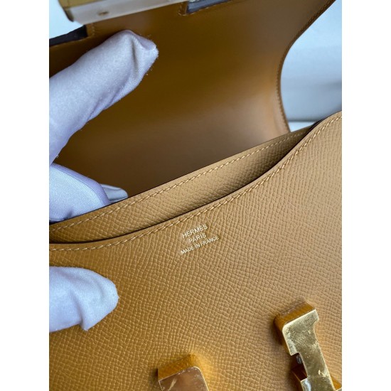 Hermes Constance 18 Handmade Bag In Sesame Epsom Calfskin