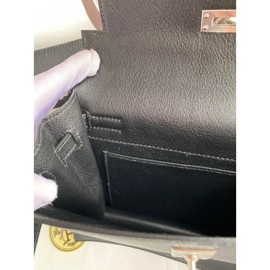 Hermes Kelly Danse II Handmade Bag In Black Evercolor Calfskin